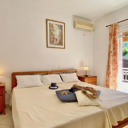 Seafront Ourania Apartment