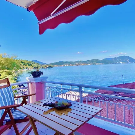 Apartament Seafront Ourania *